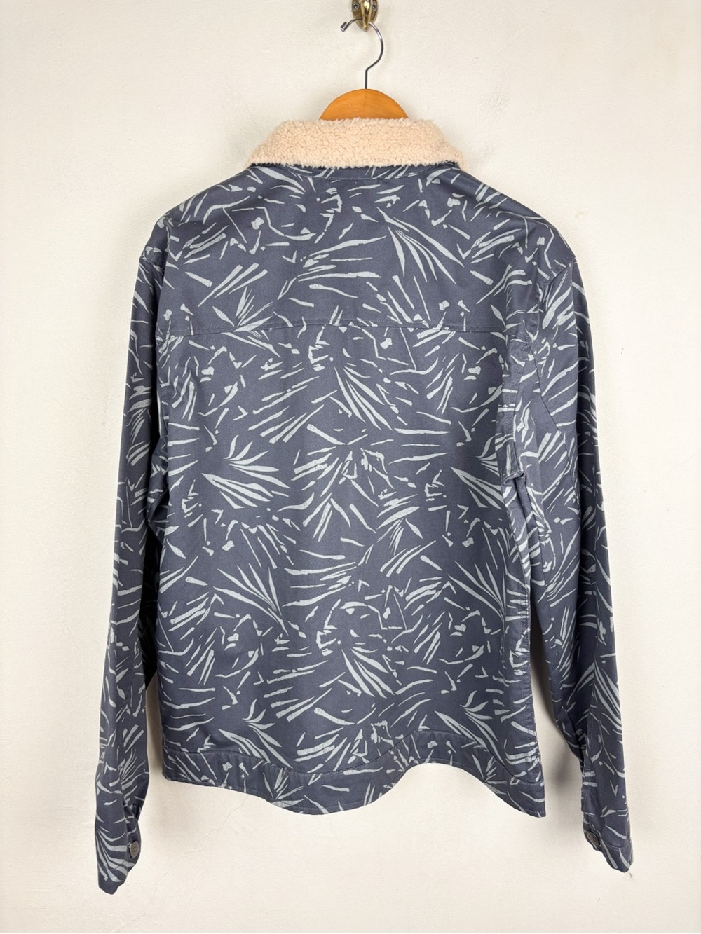 NWT BillaBong Xander Blue Palm Print Lightweight Jacket Sz M - Picture 4 of 11